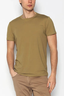 Fitted Lightweight Crew-Neck T-Shirt - Light Green
