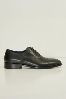 The Studded Cap Toe Oxfords Polished Leather - Black